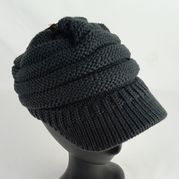 C.C Womens Knitted Cap. - Picture 5 of 11